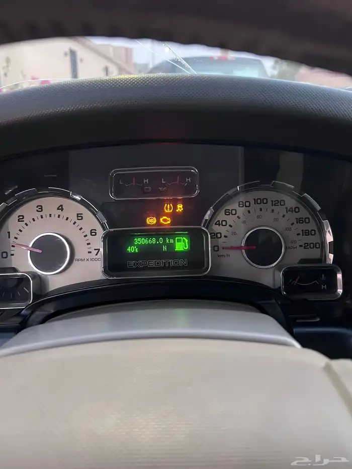 اكسبيدشن موديل 2011 10