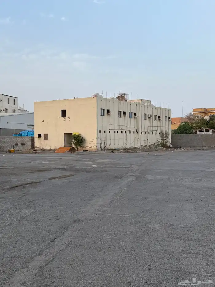مستودعات للإيجار 10