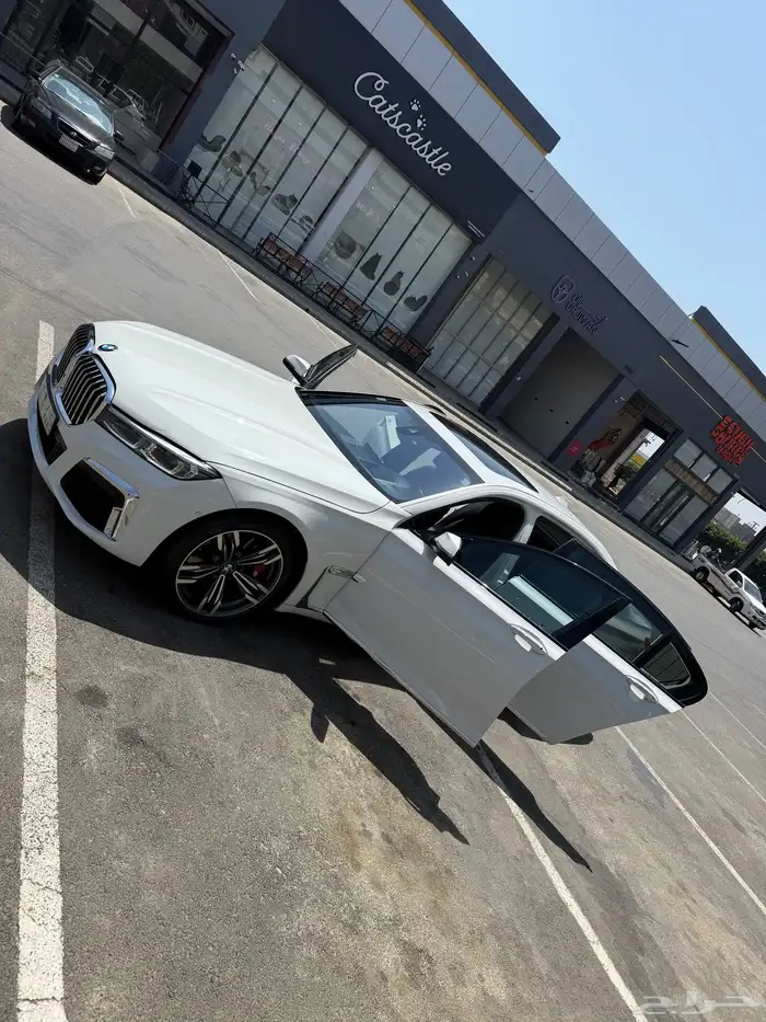 بي ام bmw 2021 - 2013 معدل مرهم 750 الفئه السابعه 3