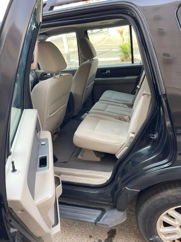 فورد اكسبديش 2010 17