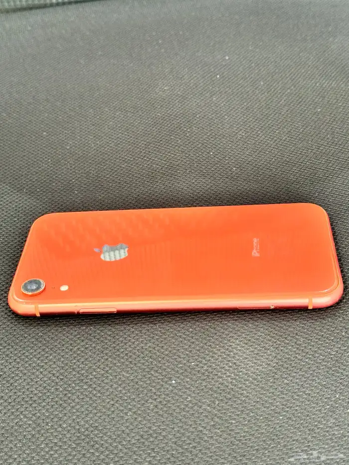 ايفون xr128 2