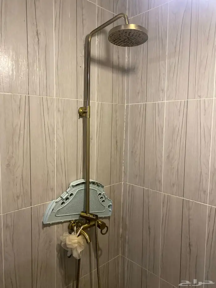 طقم حمامين مع مغلي ومروش وعلب مناديل ومرايات 4