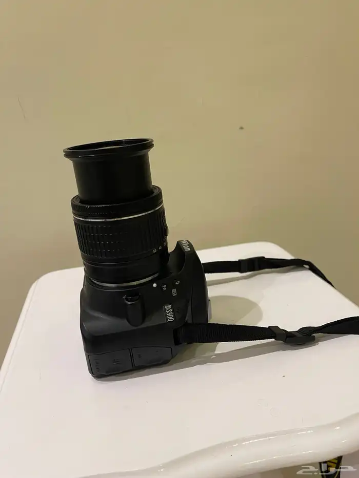 كاميرا نيكون نظيفة جدا واستعمال بسيط معاها كل مسلتزماتها 0