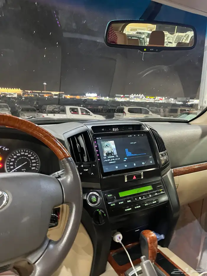 تويوتا جي اكس ار 8