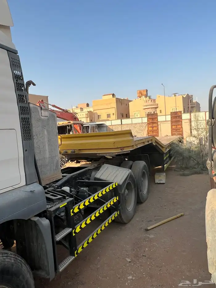 لوبد ثلالث محاور و راس مان للبيع 3