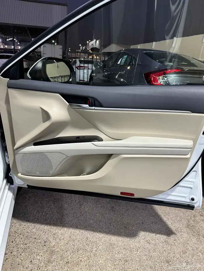 تويوتا كامري 2023 وكالة ستاندر 24