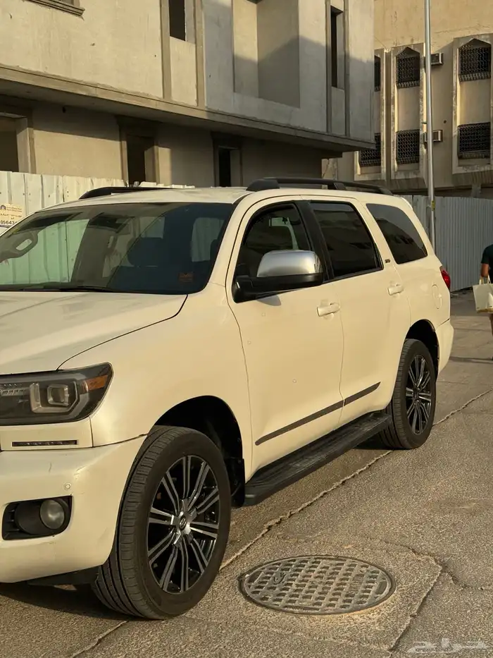 2014 Toyota Sequoia beast 15