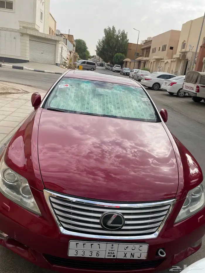 للبيع لكزس 460 LS 22