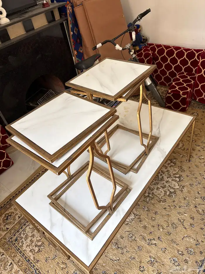 طاولات 5 حبات للبيع 0