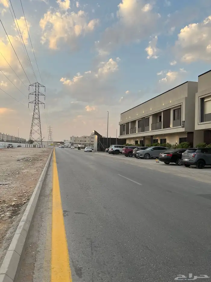 شقة للإيجار   حي القادسيه 1