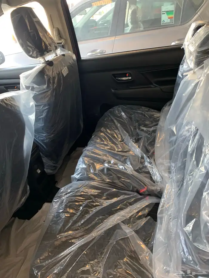 سوزوكي ارتيجا الفئة الأولى 2025 7 مقاعد (مباع ) 4