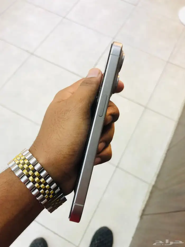 iPhone 15 pro 5