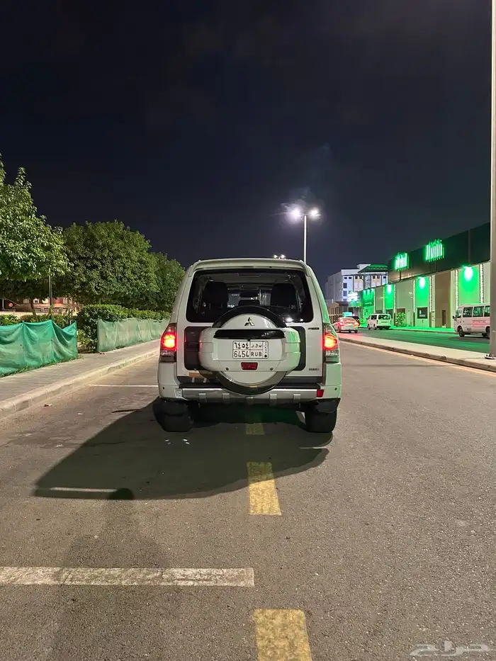 ربع باجيرو 2013 بدي وكالة فل كامل 3