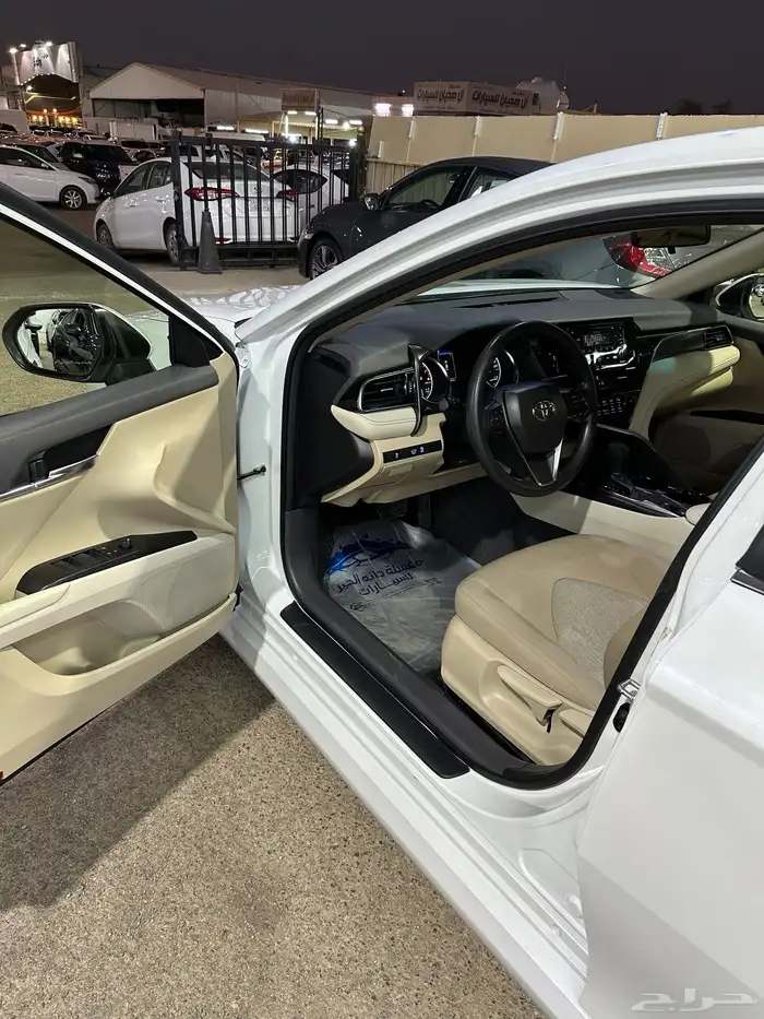 تويوتا كامري 2023 وكالة ستاندر 29