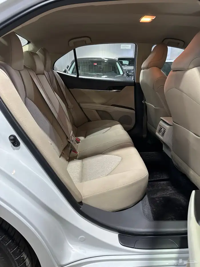 تويوتا كامري 2023 وكالة ستاندر 21