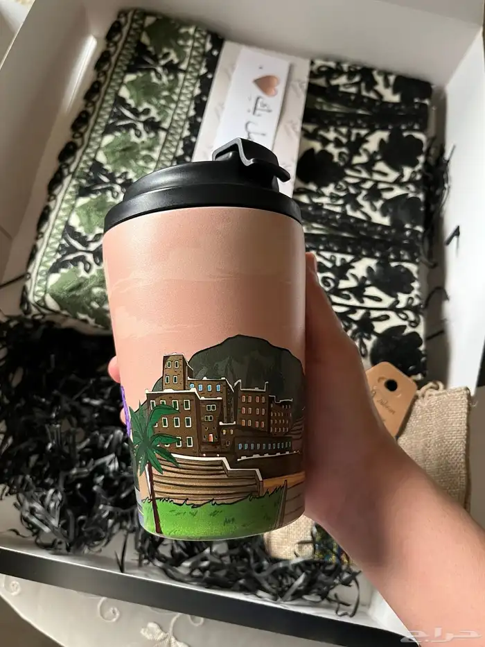 بوكسات هدايا جاهزه 10