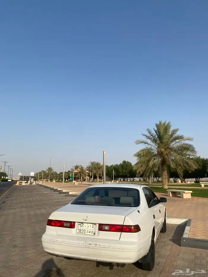 للبيع مرشوش تجملي كامل السياره . كامري الموديل 99 . 6