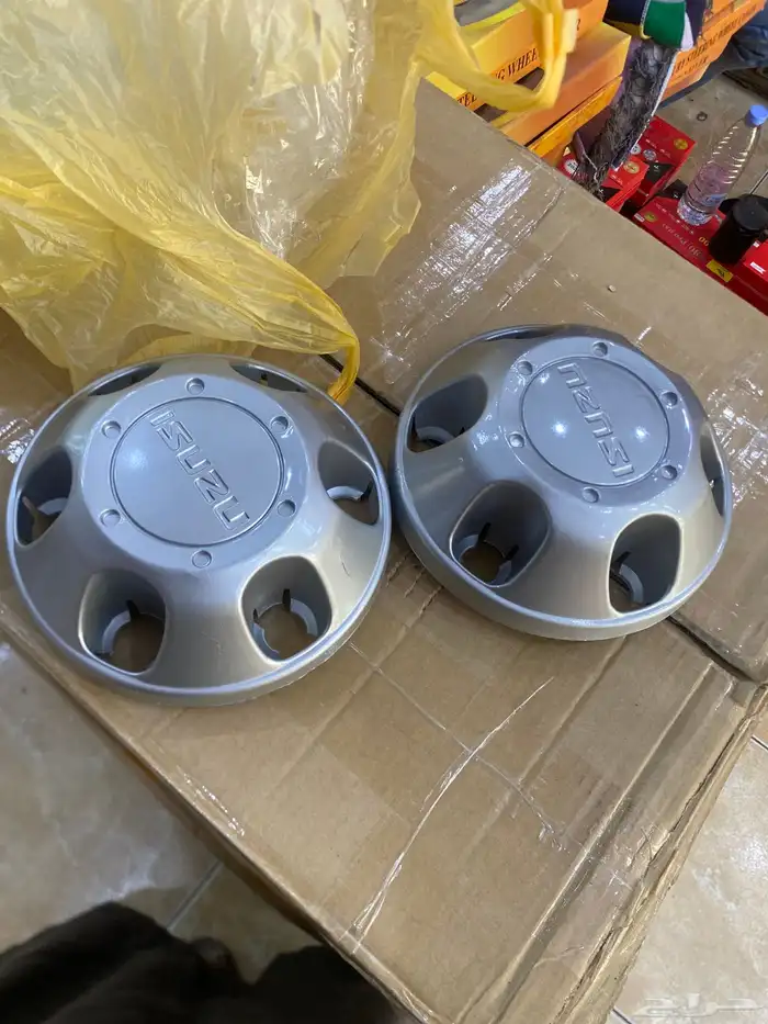 اكواب جنوط ايسوزو دبل من موديل 2013 وفوق نوعيه ممتازه 0