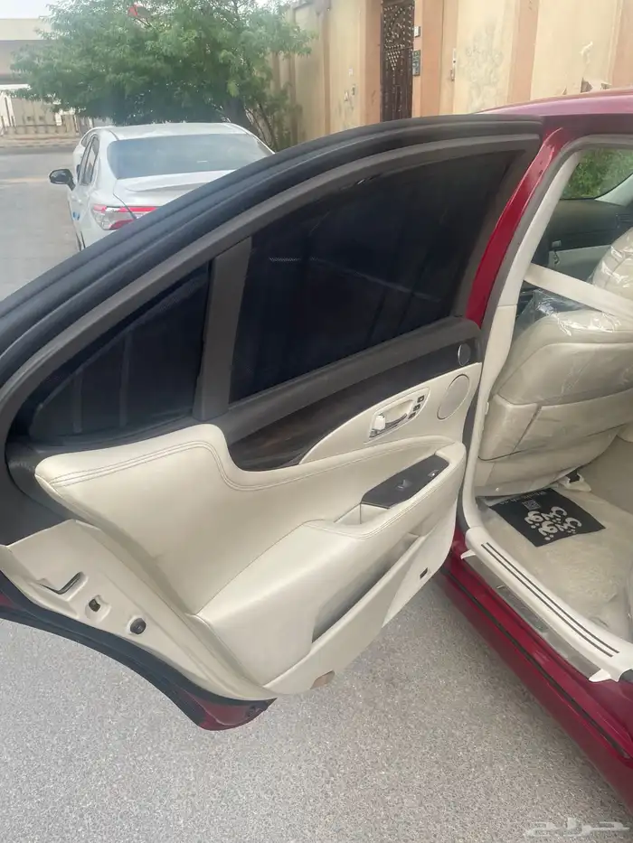 للبيع لكزس 460 LS 11