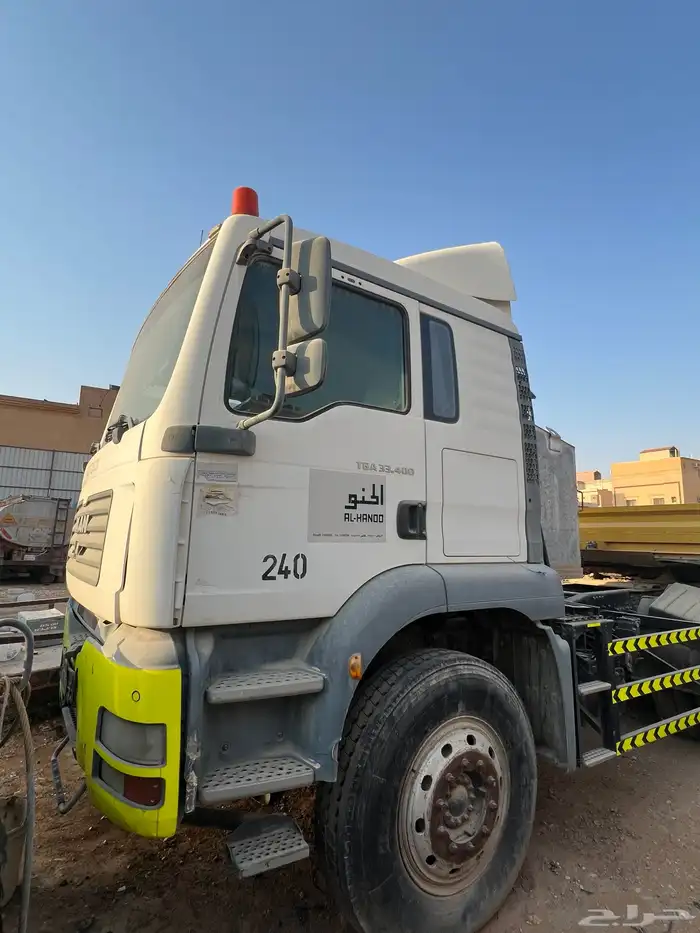 لوبد ثلالث محاور و راس مان للبيع 4