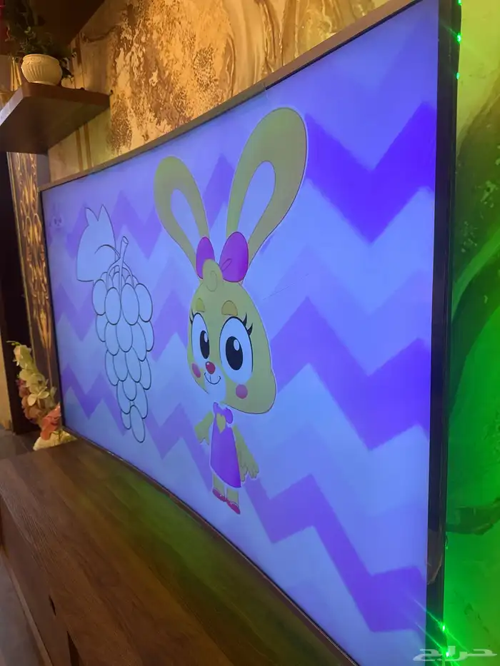 شاشة تلفاز ذكيه 3