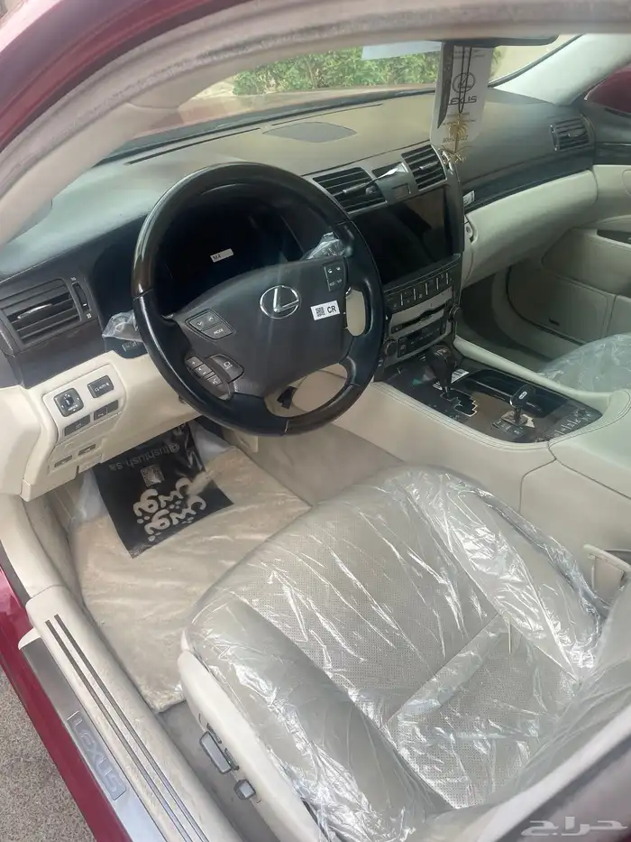 للبيع لكزس 460 LS 10