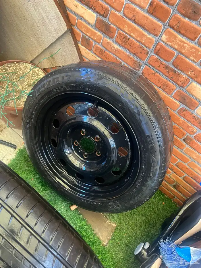 جنطين فورد بوليسي 17 تركب عالدوج 0