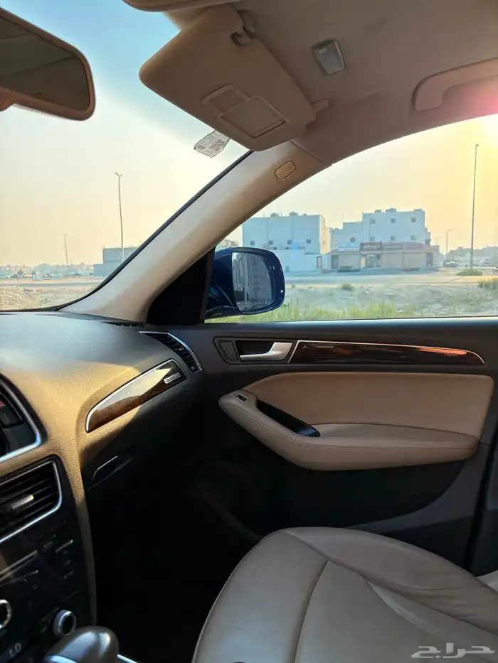 اودي q5 2015 ( نظيف ) 16
