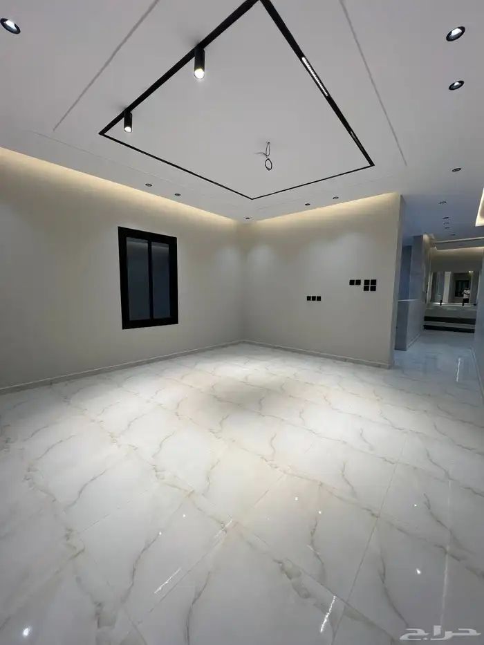 شقة تمليك في حي الشافعي 4 و 5 غرف ب ( 580 الف ) 0