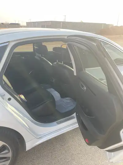 رينو تاليسمان 2018 index