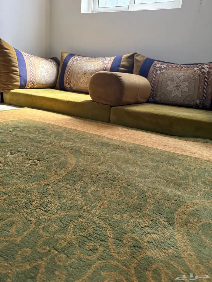 كنب مغربي مع سجاد ب600 2