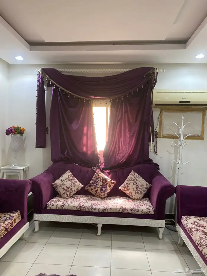 للبيع كنب مستعمل نظيف 2