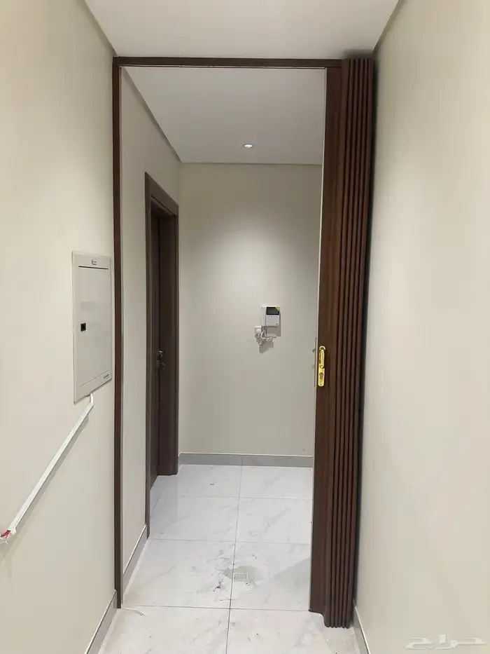 ابواب بلاستيك وجلد وستائر 41