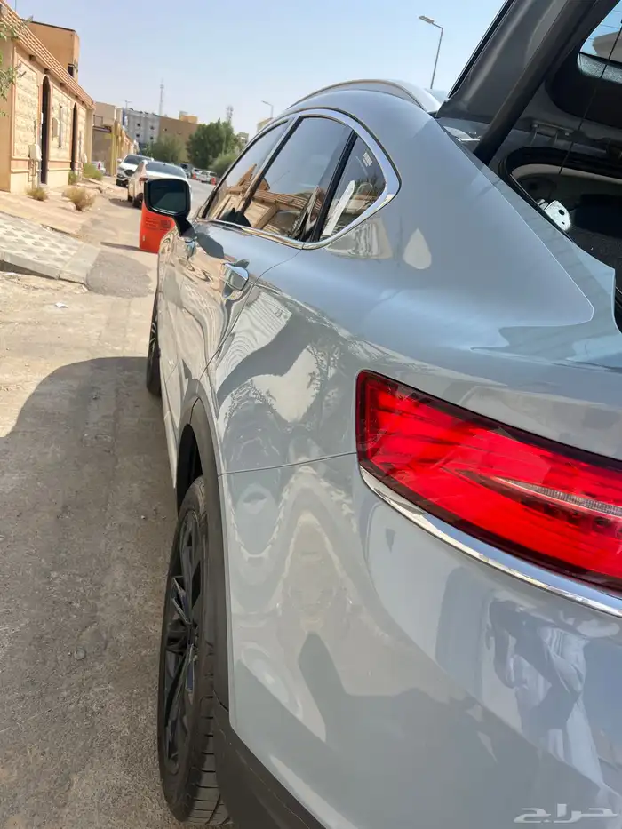 للبيع جيب توجيلا موديله 2023 البدي بلد ماشي 40 4