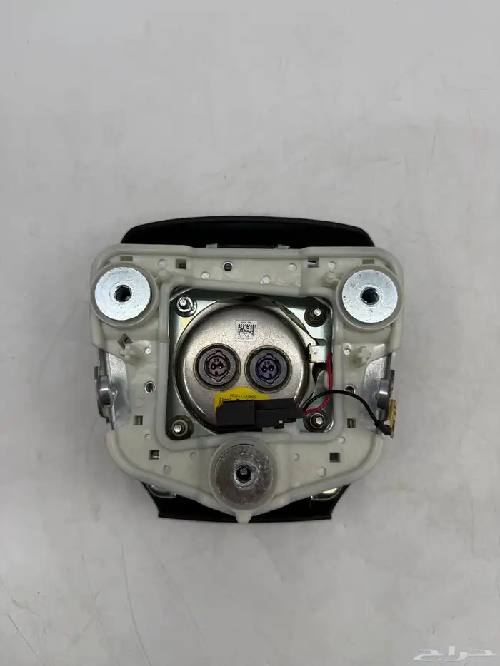 للبيع   إيرباقات أصلية لموديلات جي إم الحديثة 6