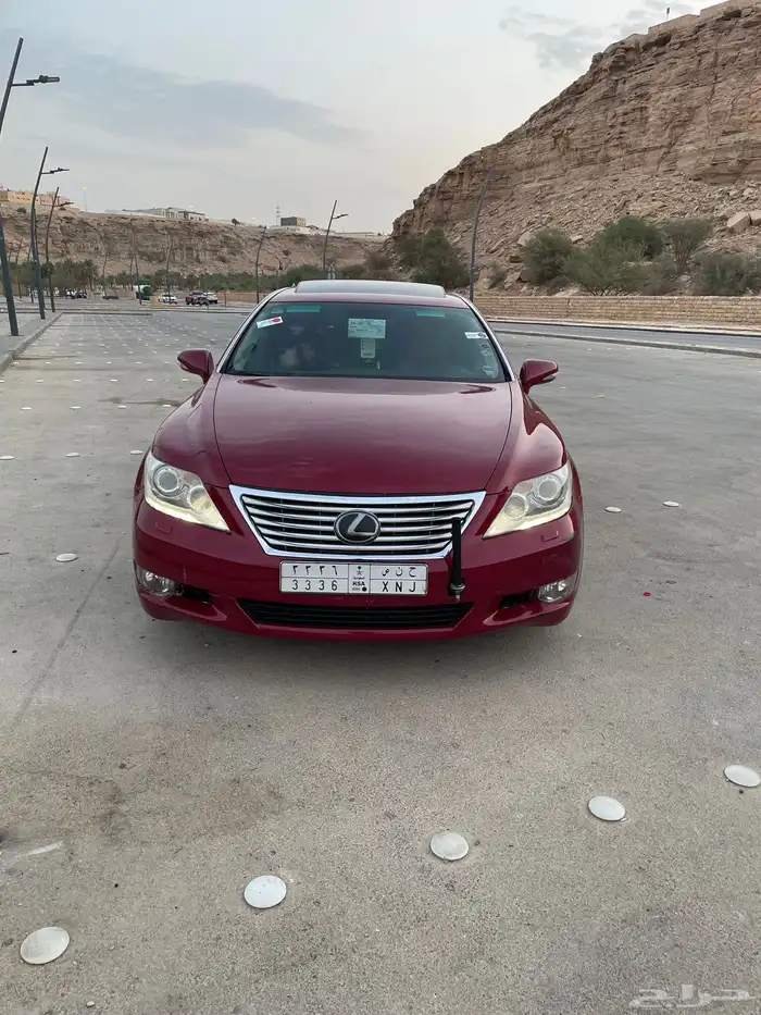 للبيع لكزس 460 LS 6
