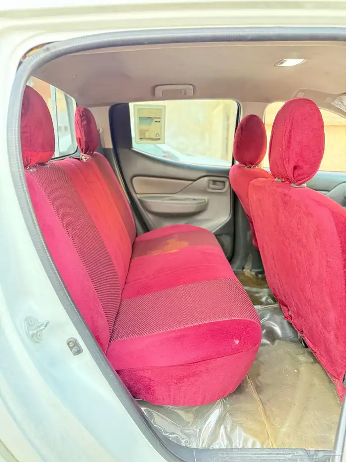 ونيت ميستبيشي L200 11