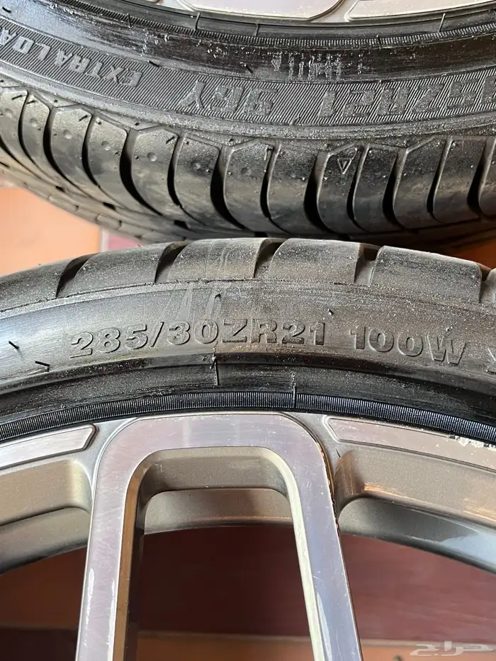 للبيع جنوط مرسيدس برابوس 21 اصليه مع الكفرات نظيفه جدا 13