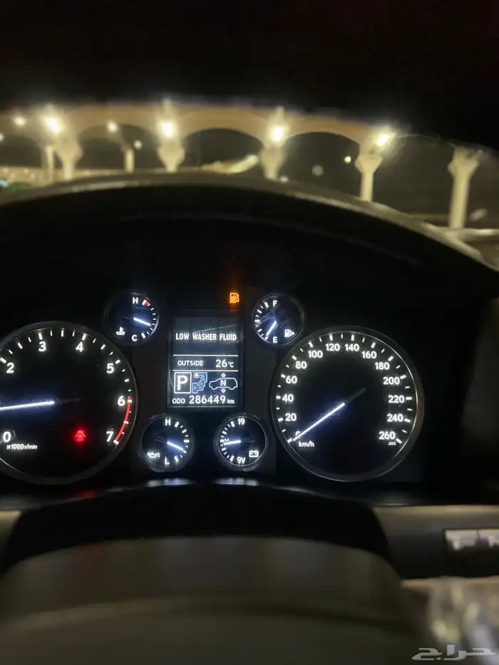 للبيع  لكزس LX570   الموديل  2010 (مرهم 2015 3