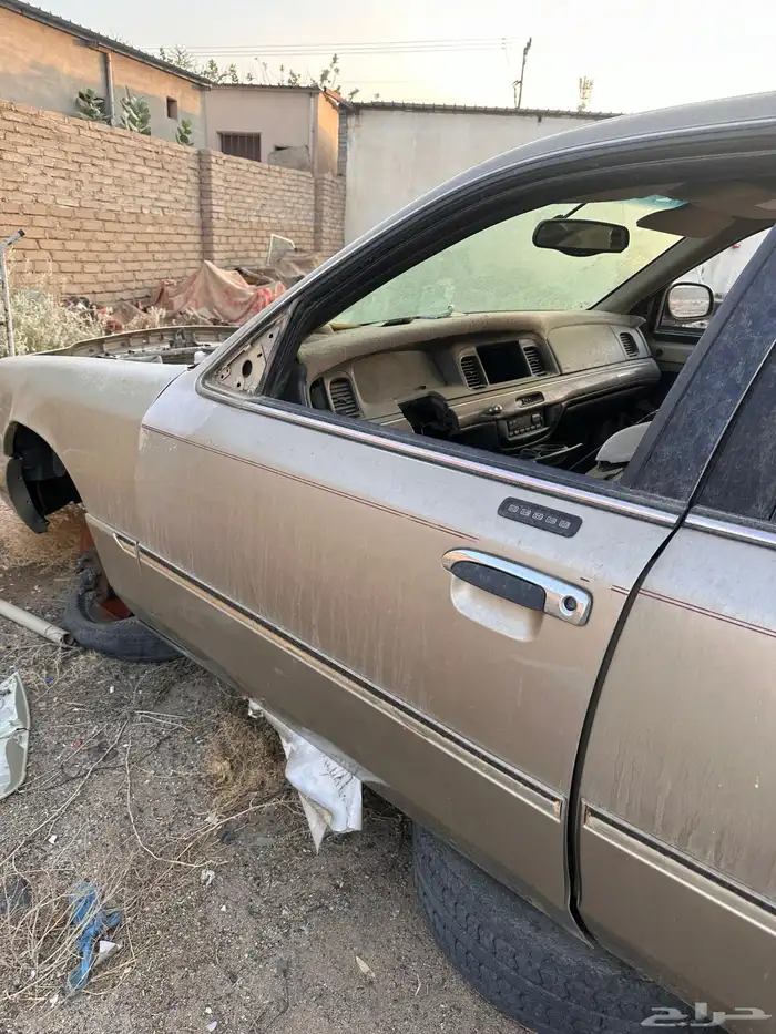 ابواب فورد ماركيز بلد 1