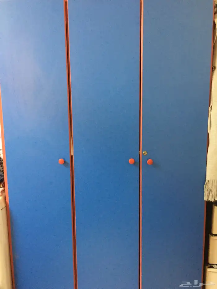 غرف نوم وكنب للبيع 9