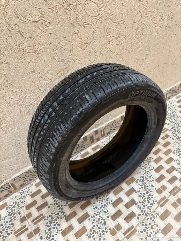 كفر تايلندي 17 مقاس حجمه 215 55 17 تاريخ انتاج 22 3