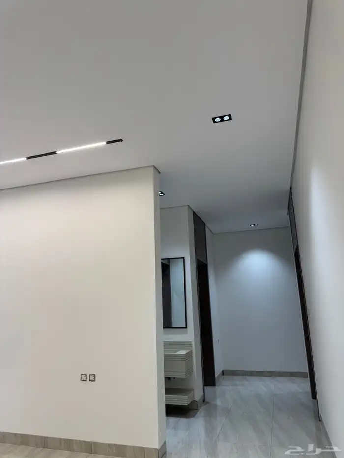 للبيع ادوار حي الرمال بأسعار مميزة 5