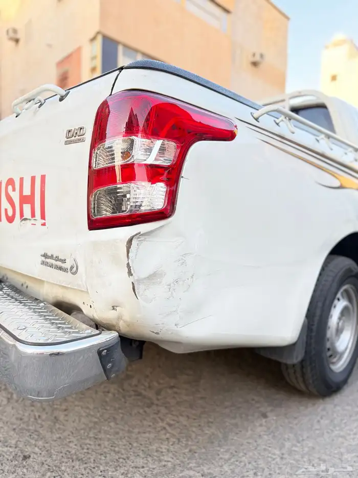 ونيت ميستبيشي L200 13