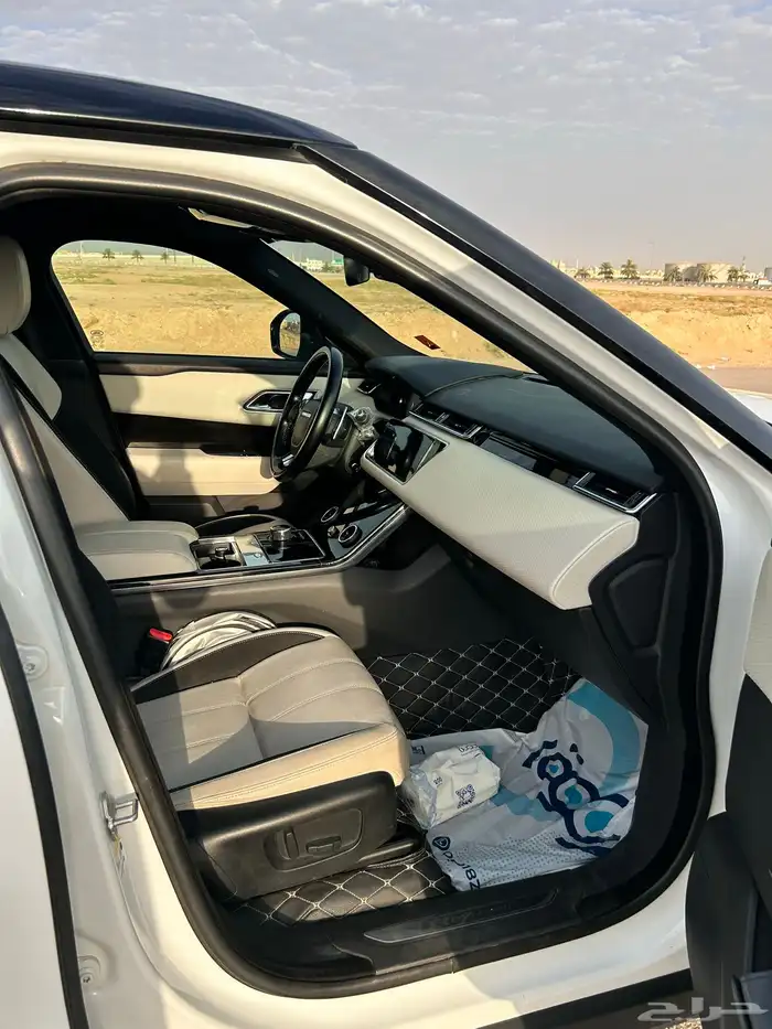 لاند روفر فيلار 2018 4