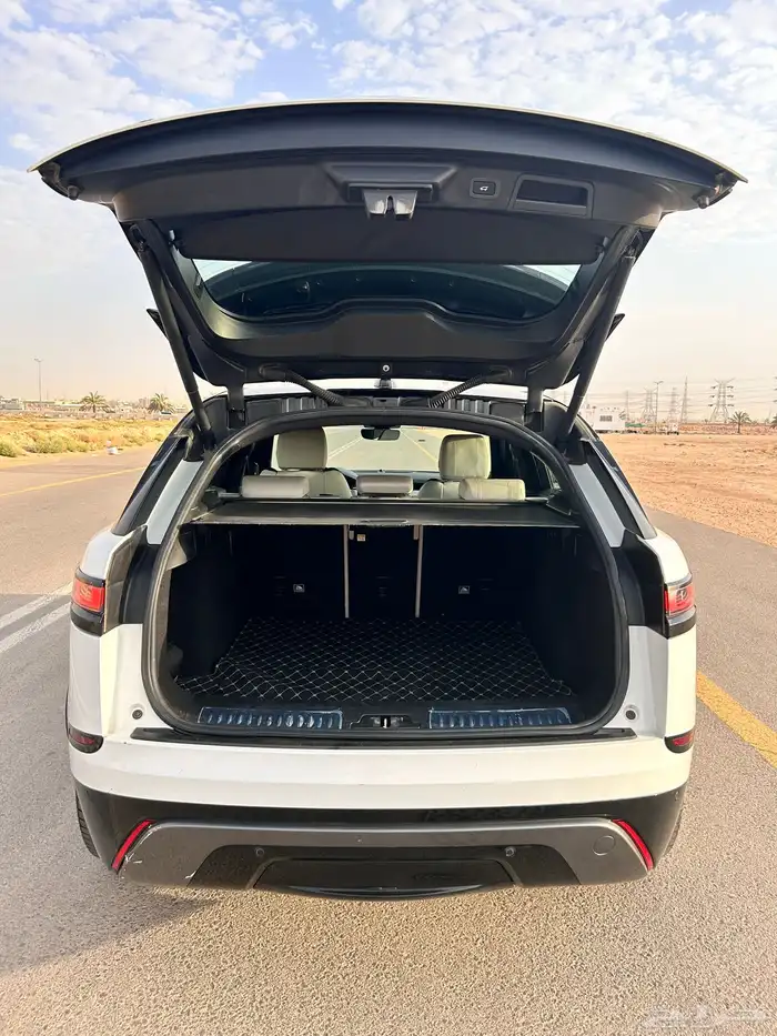 لاند روفر فيلار 2018 2