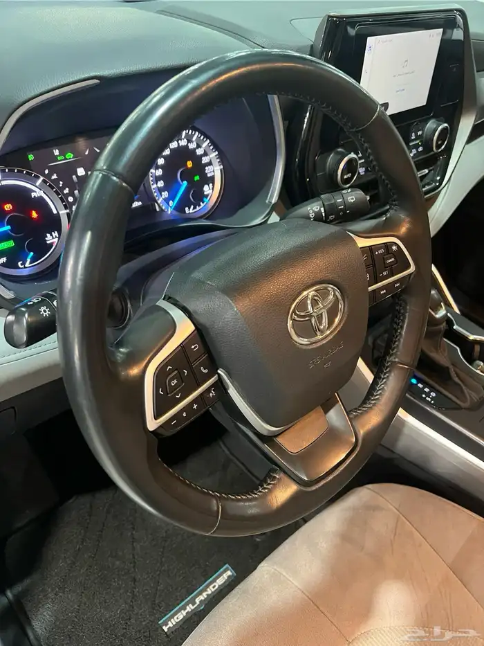 تويوتا هايلاندر 2023 GLE نص فل ( الوكيل عبداللطيف جميل ) 4