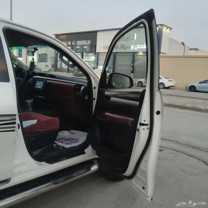 هايلكس 2020 فل سعودي 10