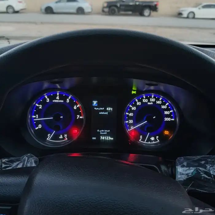 هايلكس 2020 فل سعودي 8