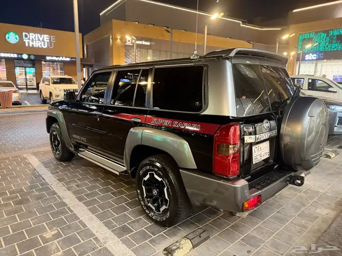 نيسان باترول سوبر سفاري 1